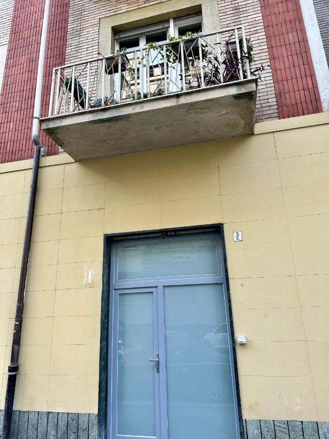 토리노 Casa Genovesi - Vicino Porta Nuova F.S. 아파트 외부 사진
